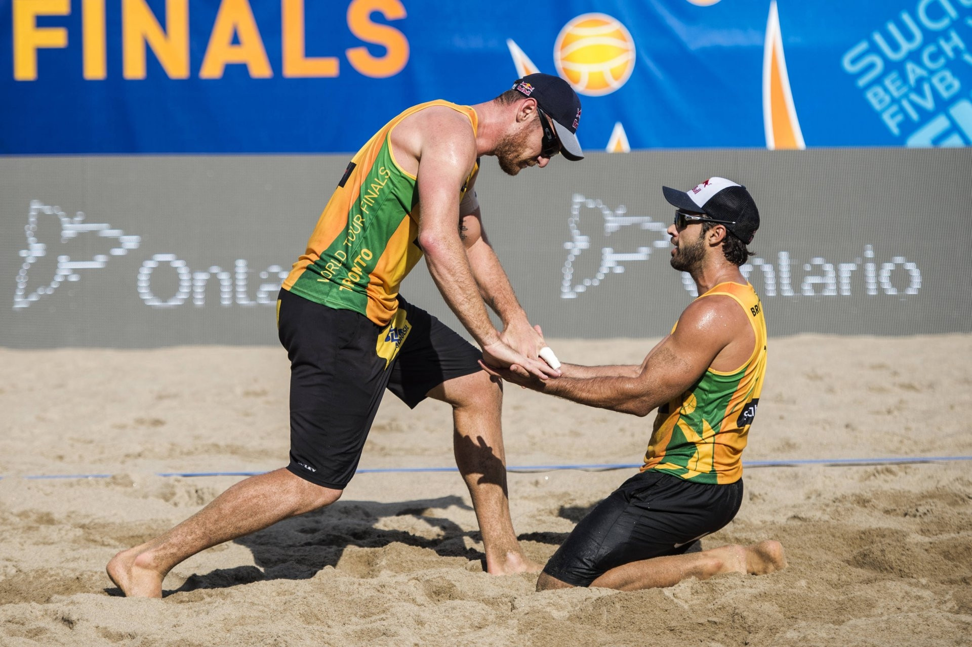 Alison Cerutti and Bruno Schmidt have ended their partnership ©FIVB