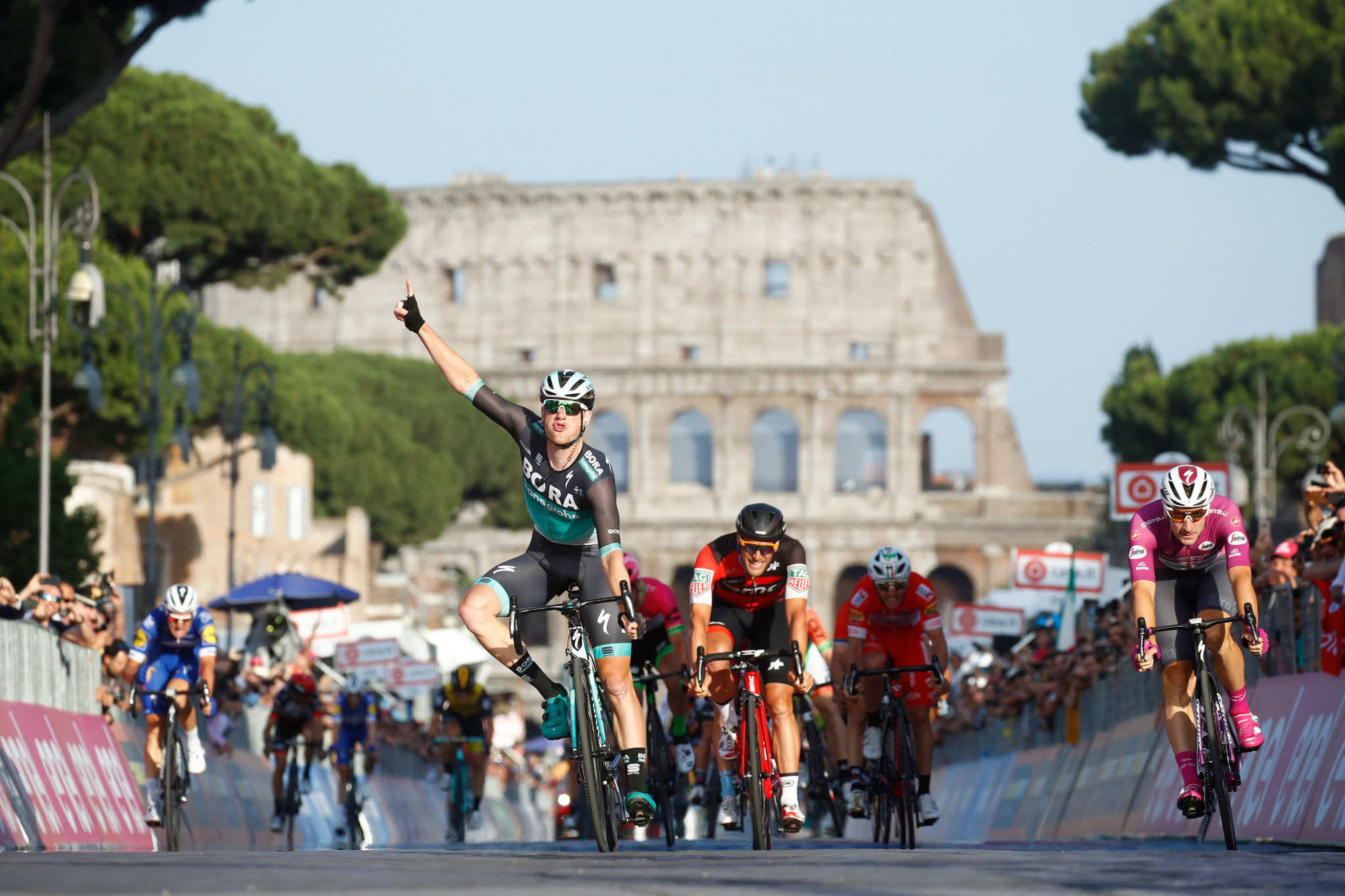 Sam Bennett won the final stage of the Giro d'Italia in Rome ©Getty Images