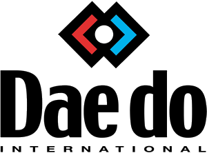 Daedo International have presented 500 t-shirts to the Taekwondo Humanitarian Foundation ©Daedo International