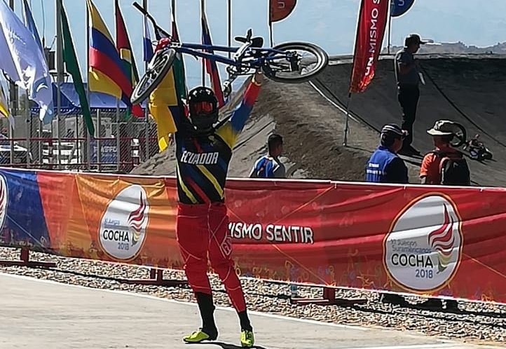 Ecuador celebrated double gold in BMX competition ©Cochabamba 2018