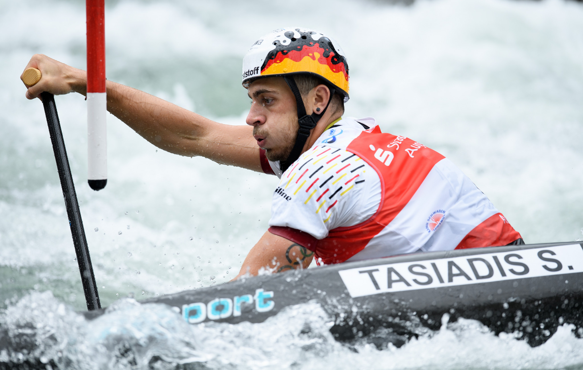 Tasiadis among C1 qualifiers as Canoe Slalom European Championships begin in Prague