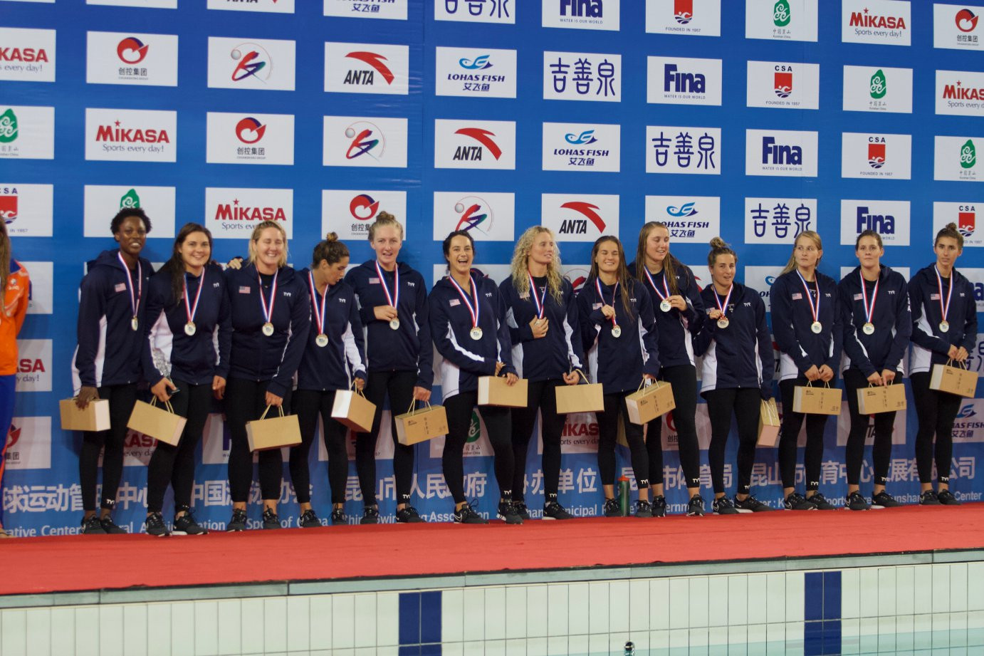 United States win fifth successive FINA Women's Water Polo World League Super Final