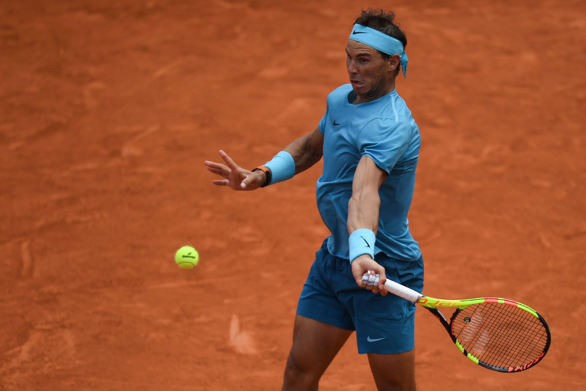 Nadal reaches quarter-finals as Williams withdraws through injury at French Open