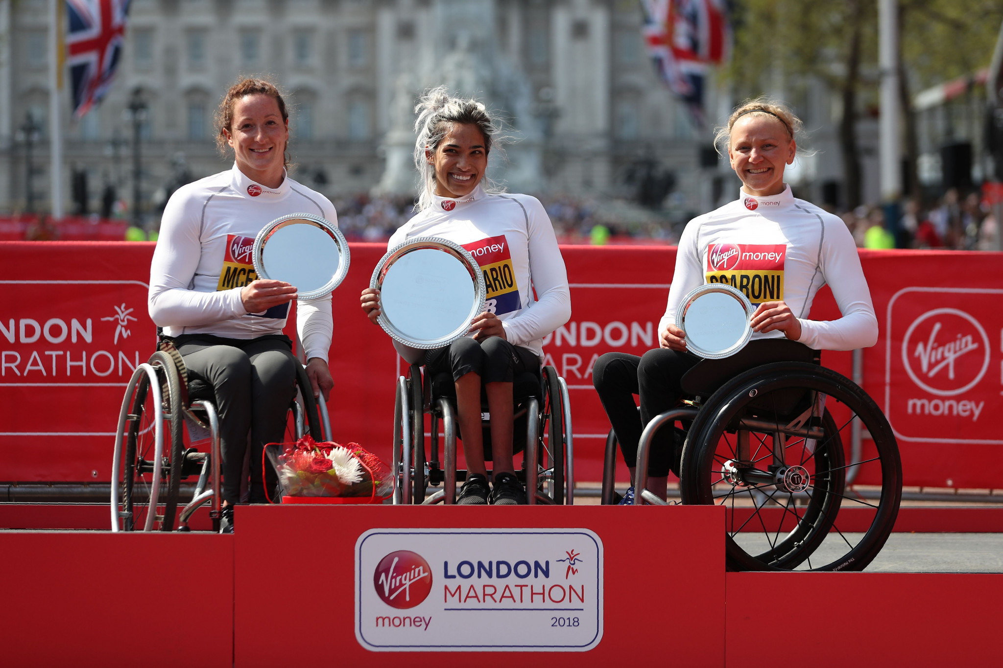 Madison De Rozario,centre, the winner of this year's London Marathon, si one of several top Paralympic athletes to have started their careers at the IWAS World Youth Games ©Getty Images