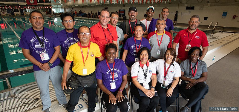 Those that took part in the Para-swimming Technical Education Summit also volunteered at the Jimi Flowers Classic ©US Paralympics