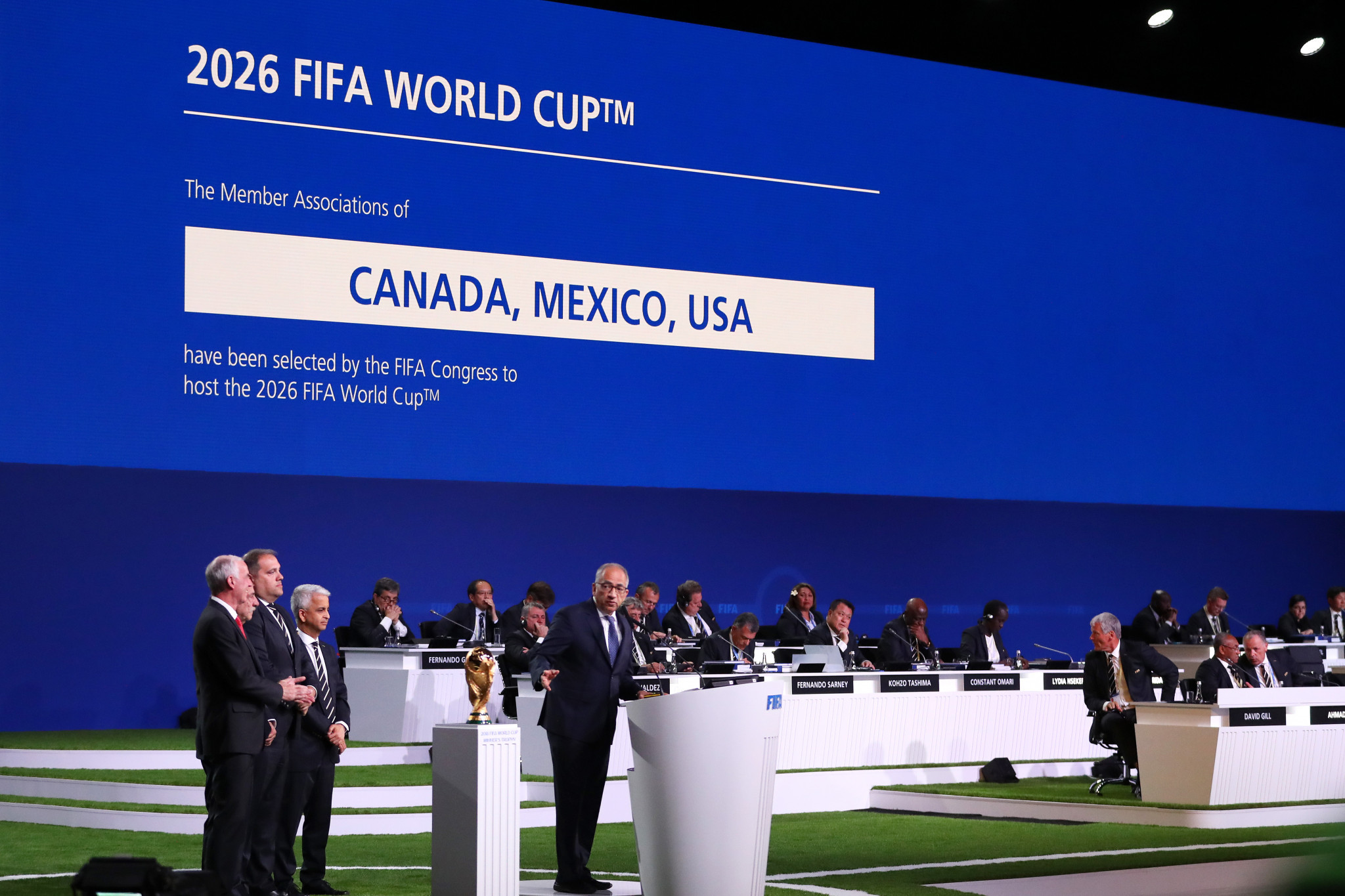 The winning bid is announced at the FIFA Congress ©Getty Images