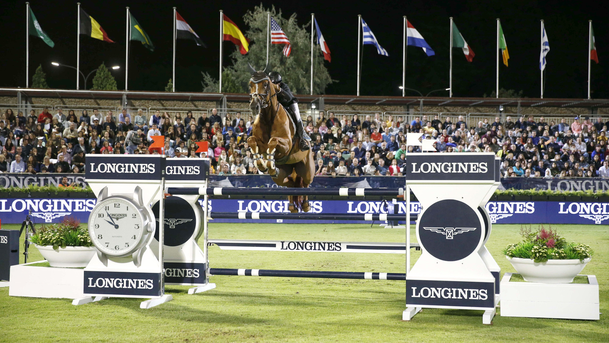 The world's best show jumpers will compete in Cascais once again this week ©LGCT