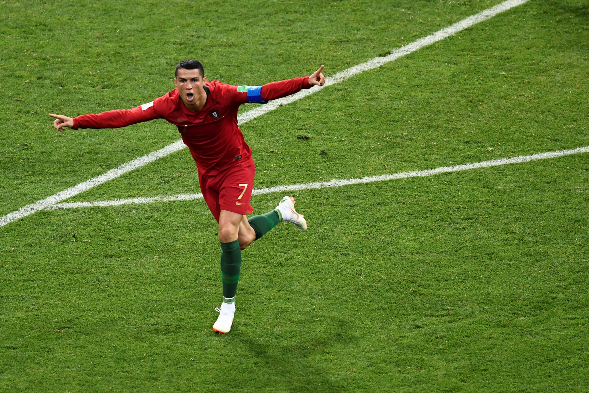 Ronaldo scores hat-trick as Portugal draw with Spain in FIFA World Cup thriller