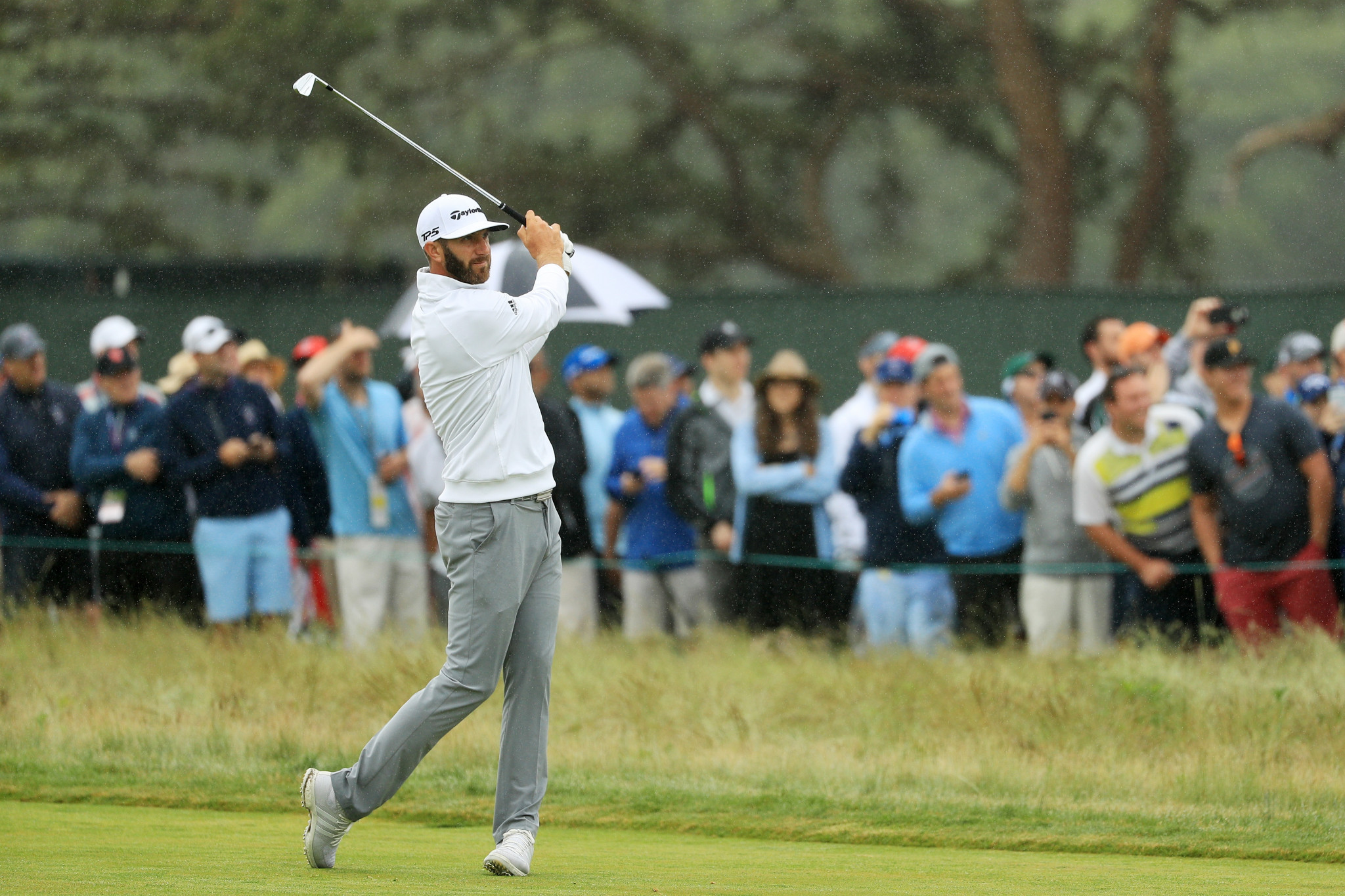 America's Dustin Johnson leads at the halfway mark of the US Open ©Getty Images