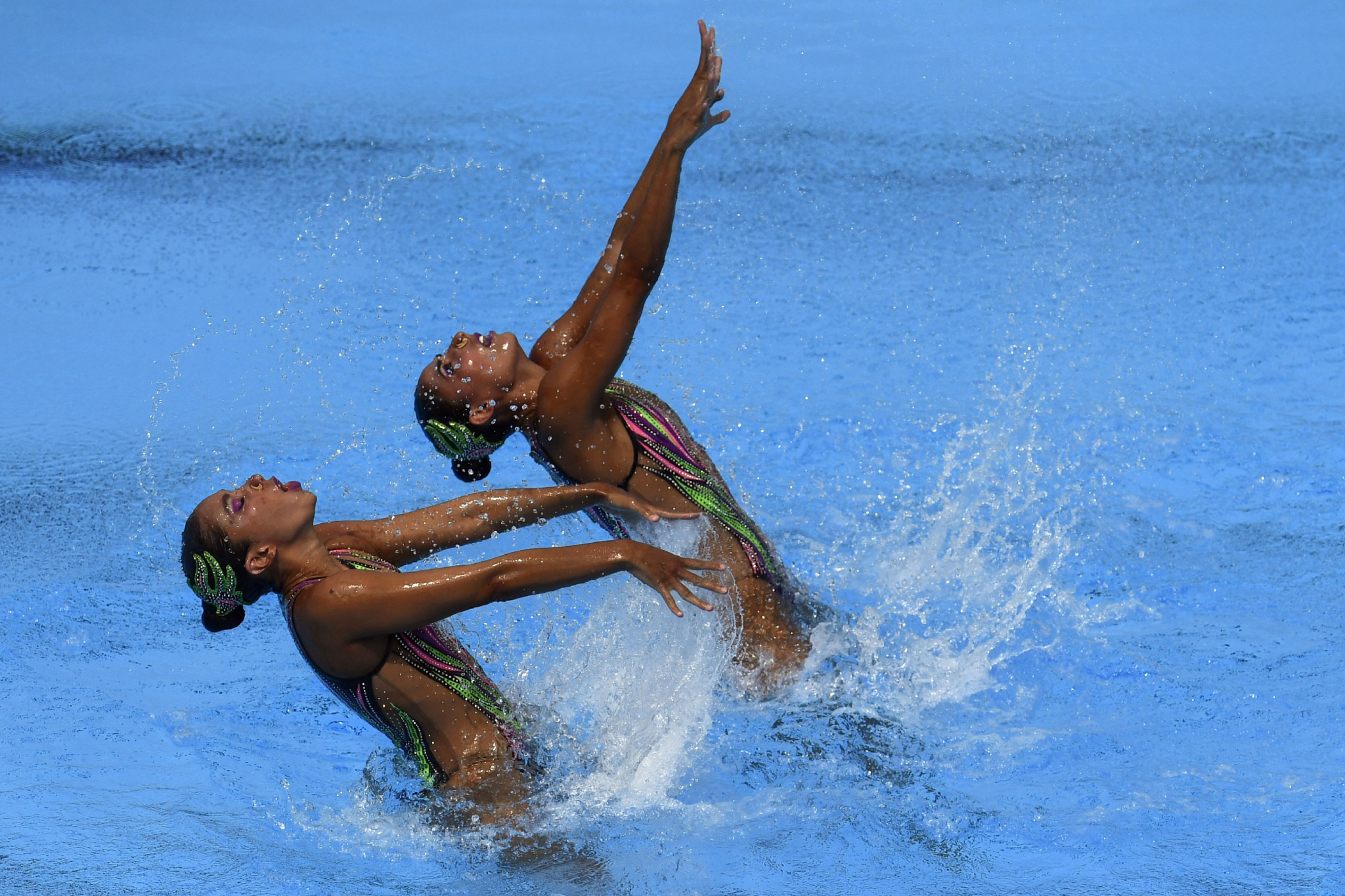 Mexico's Karem Achach and Nuria Diosdado Garcia won the technical duet event ©Getty Images