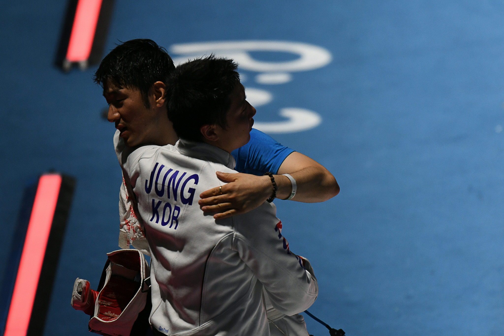 Jinsun Jung wins gold in men's epee at Asian Fencing Championships after taking bronze last year