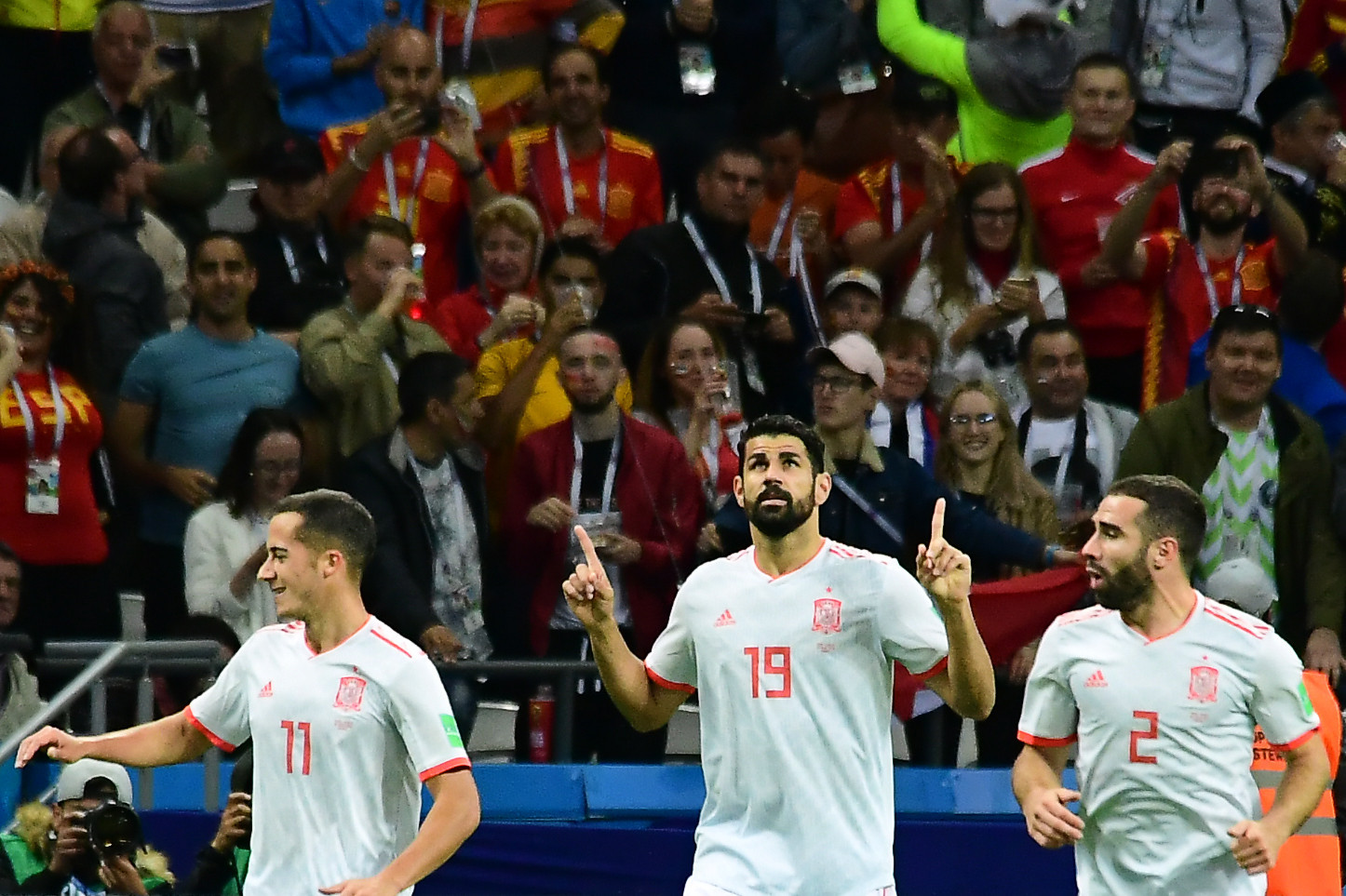 Diego Costa celebrates after scoring the winner for Spain against Iran ©Getty Images