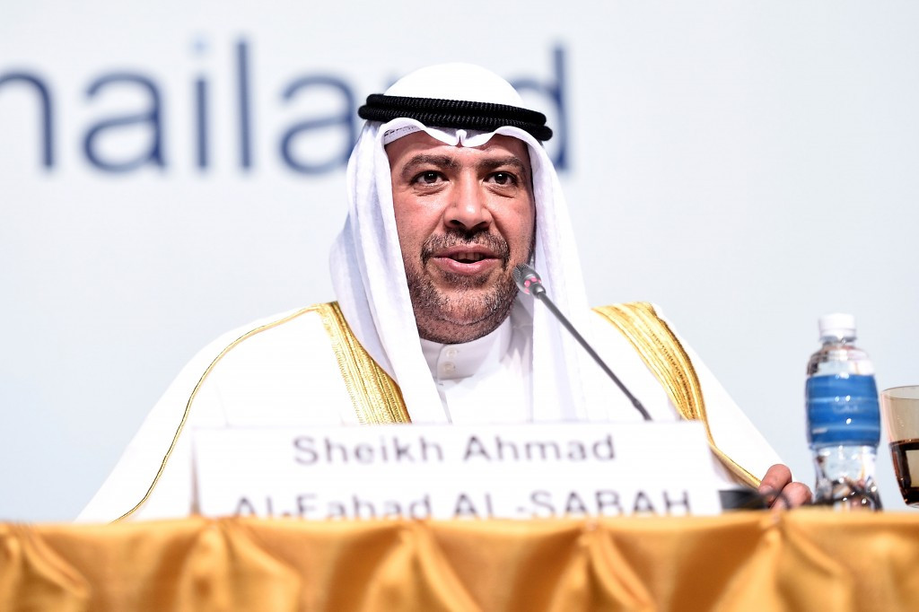  Sheikh Ahmad Al-Fahad Al-Sabah presented the awards 
