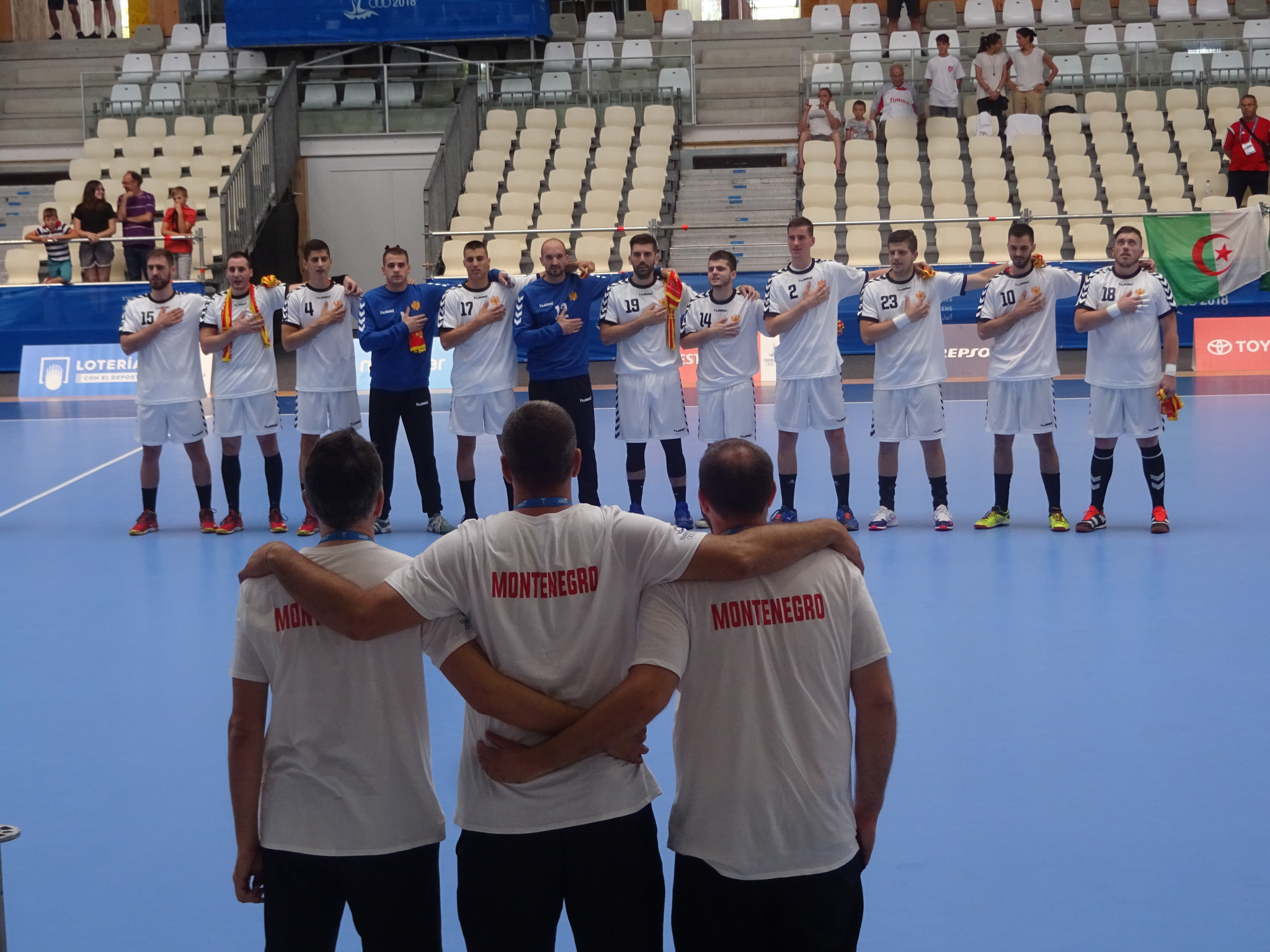 Montenegro's handball players had to sing their national anthem without music ©ITG