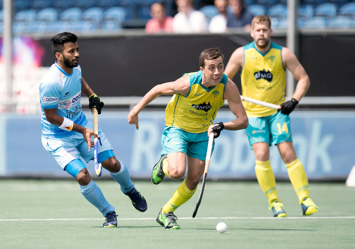 Australia moved to the top of the standings with victory over India ©FIH