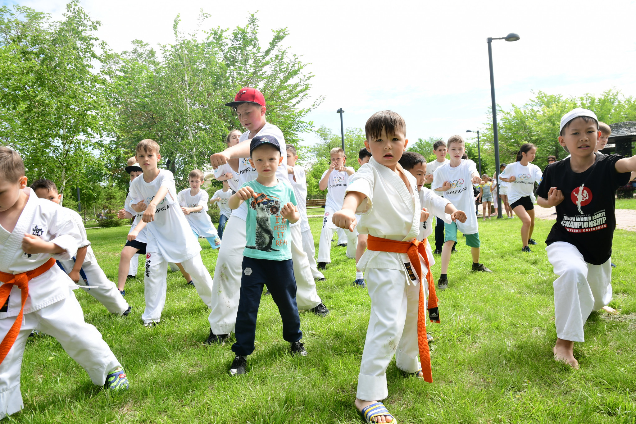 Residents and children across the country were able to try out different sports ©NOC