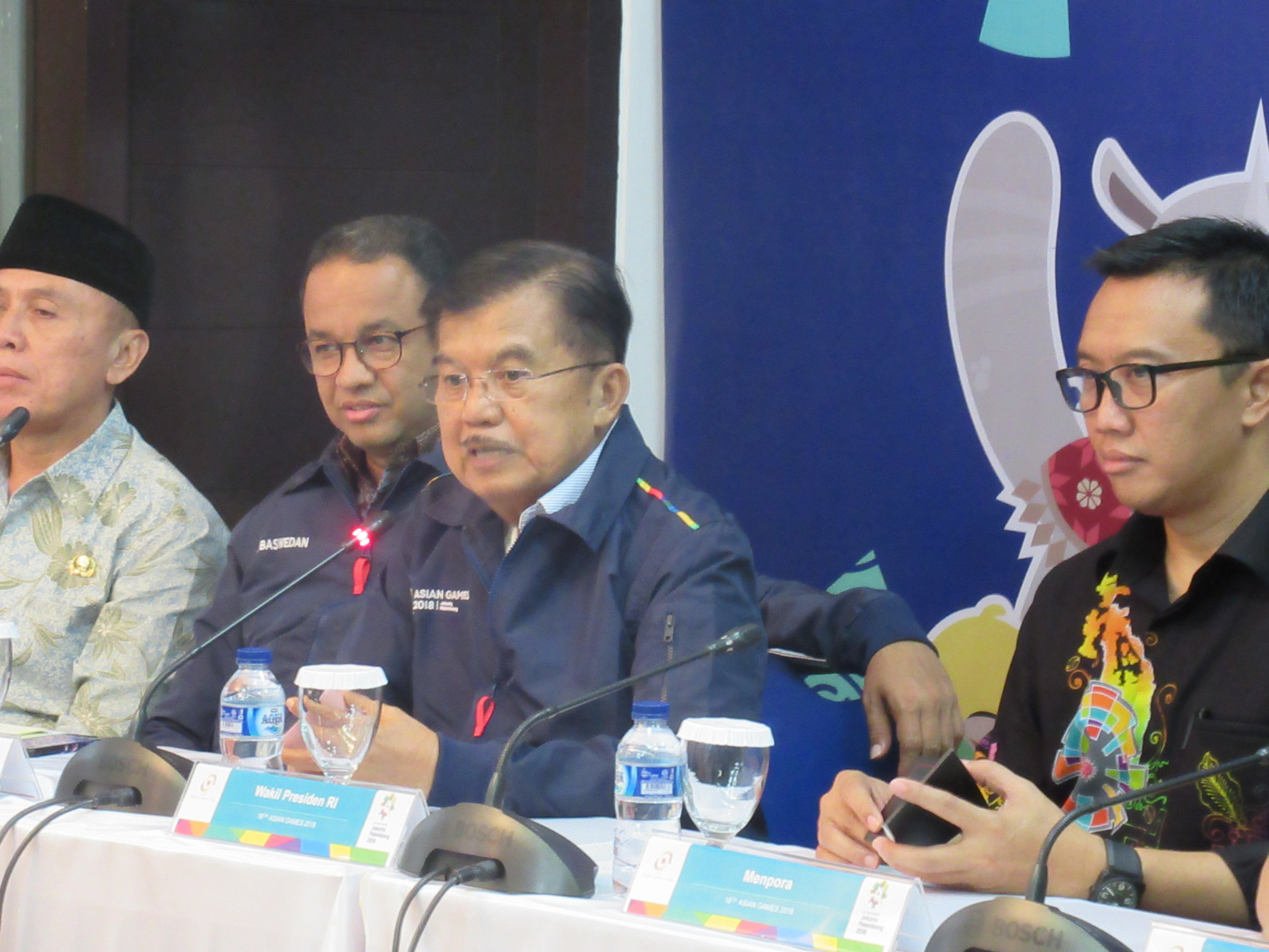 Indonesia's vice-president Jusuf Kalla, second from right, has said the venues for the Asian Games this August must be finished by July 20 ©OCA