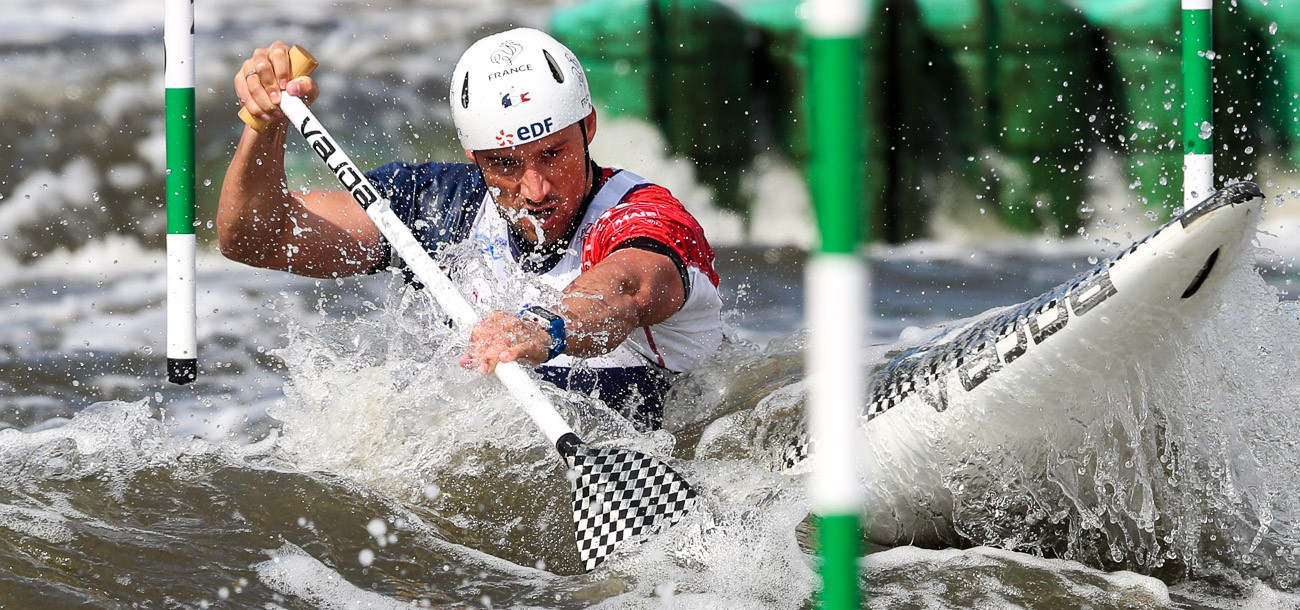 Olympic champions shine as action begins at ICF Canoe Slalom World Cup in Kraków