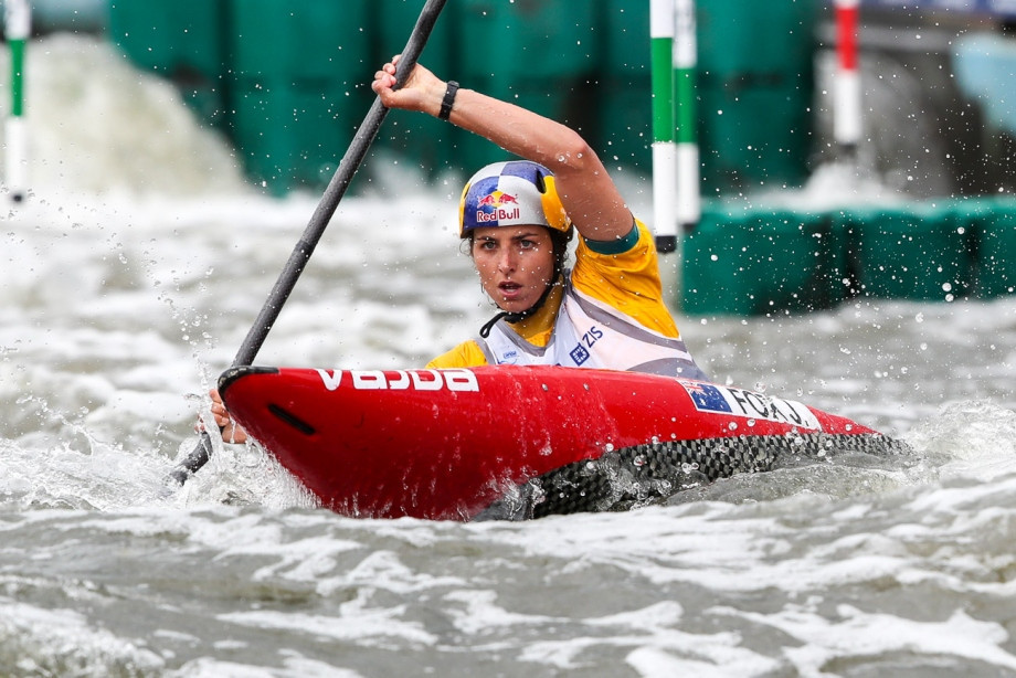 Fox continues superb start to ICF Canoe Slalom World Cup season with win in Kraków