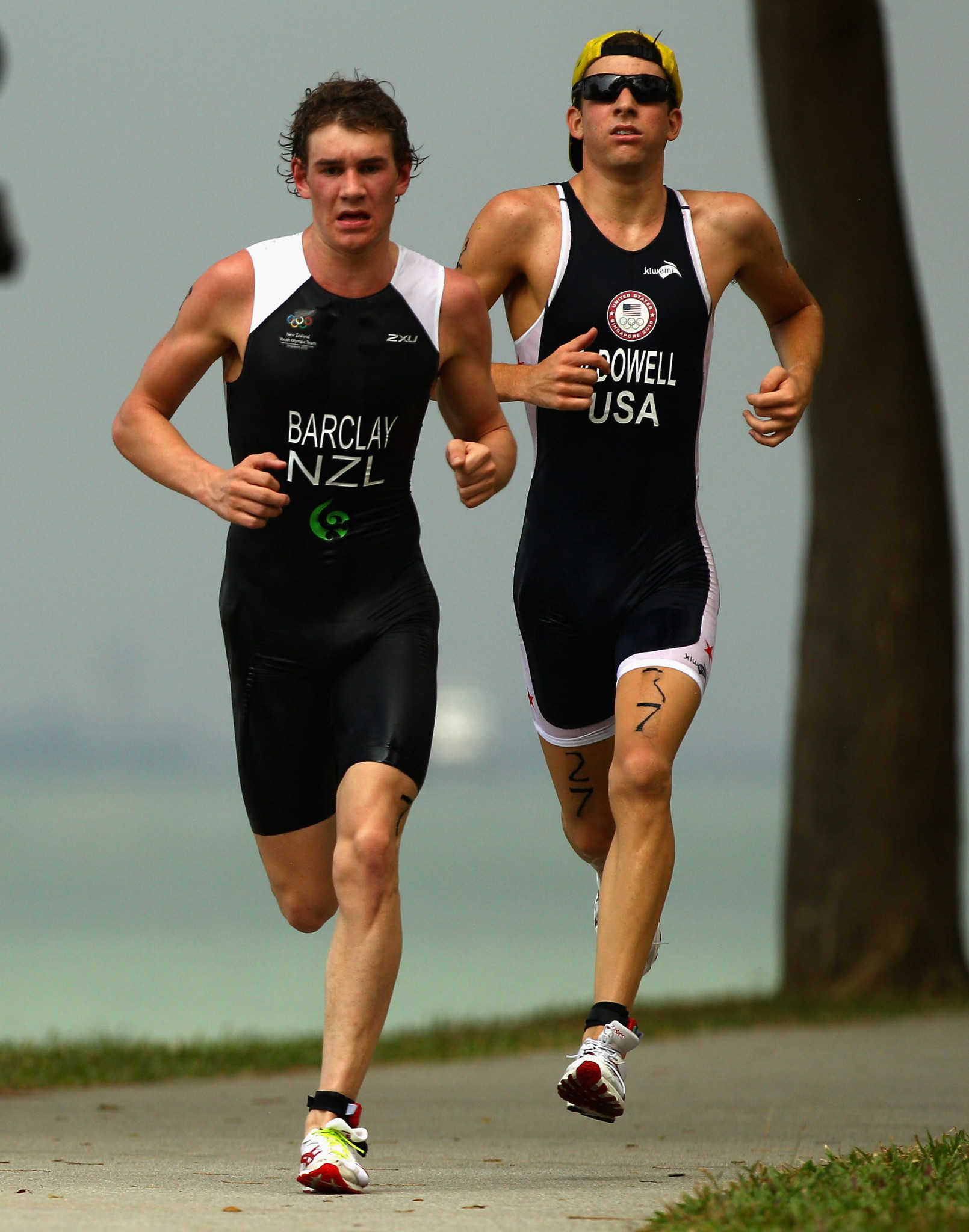 America's Kevin McDowell won the men's Summer Youth Olympic Games triathlon silver medal at Singapore 2010 ©Getty Images
