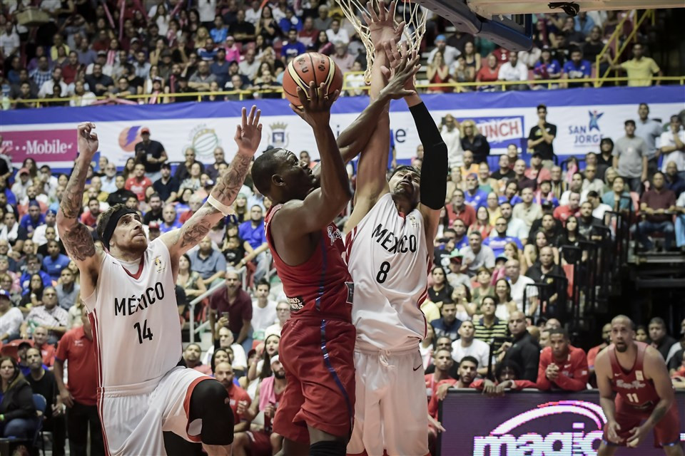 A total of 71,000 people were claimed to have watched the latest matches in the Americas ©FIBA