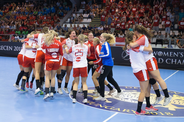 Denmark celebrate winning their group at the Women's Junior World Handball Championships in Debrecen, Hungary ©IHF