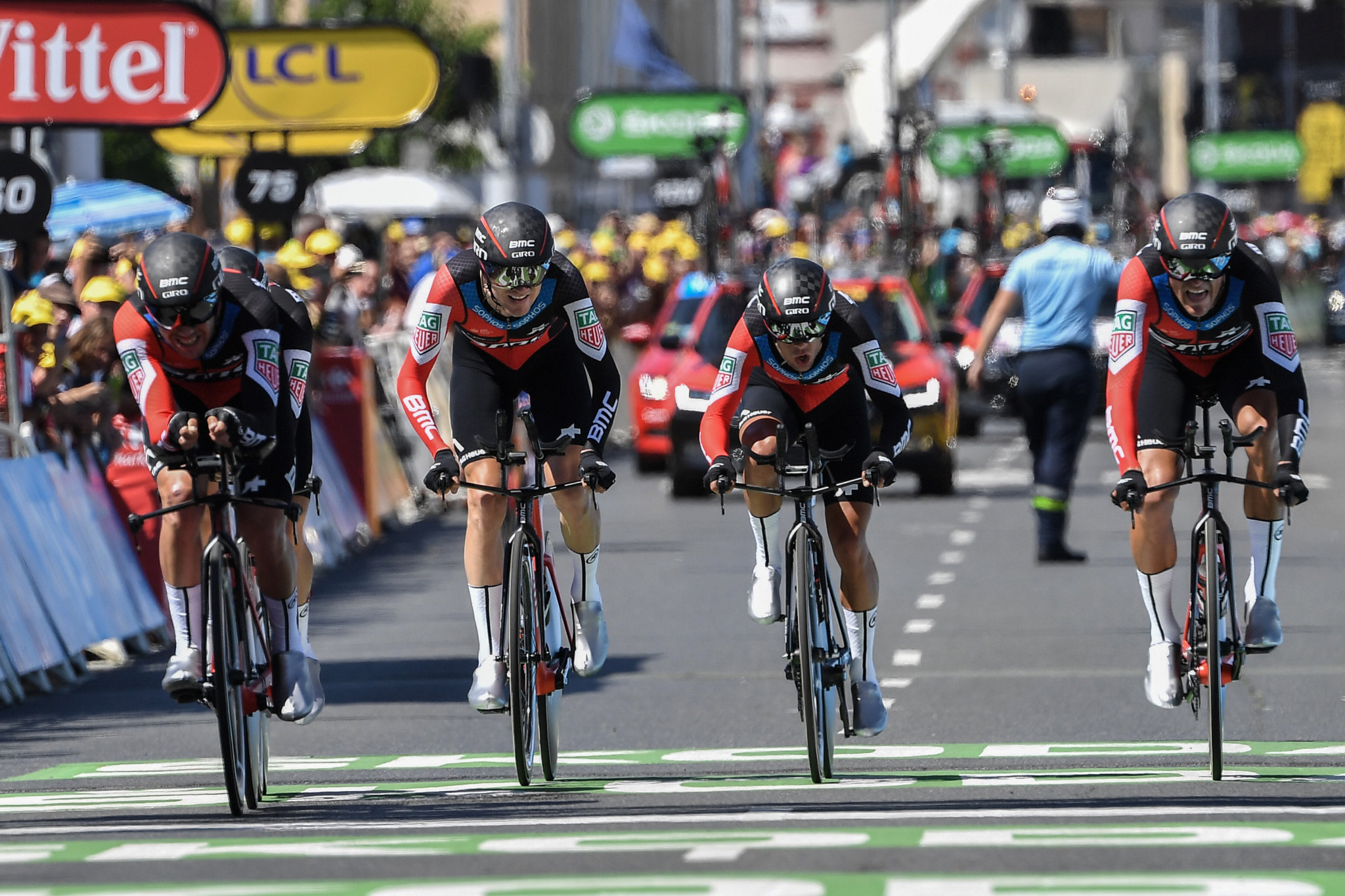 BMC Racing win team time trial to put Van Avermaet into Tour de France race lead