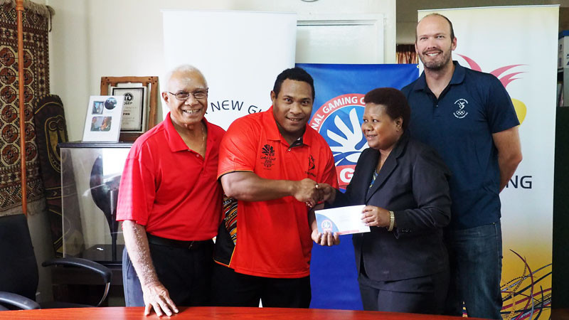 Papua New Guinea Olympic Committee receive cash rewards to recognise Gold Coast medallists