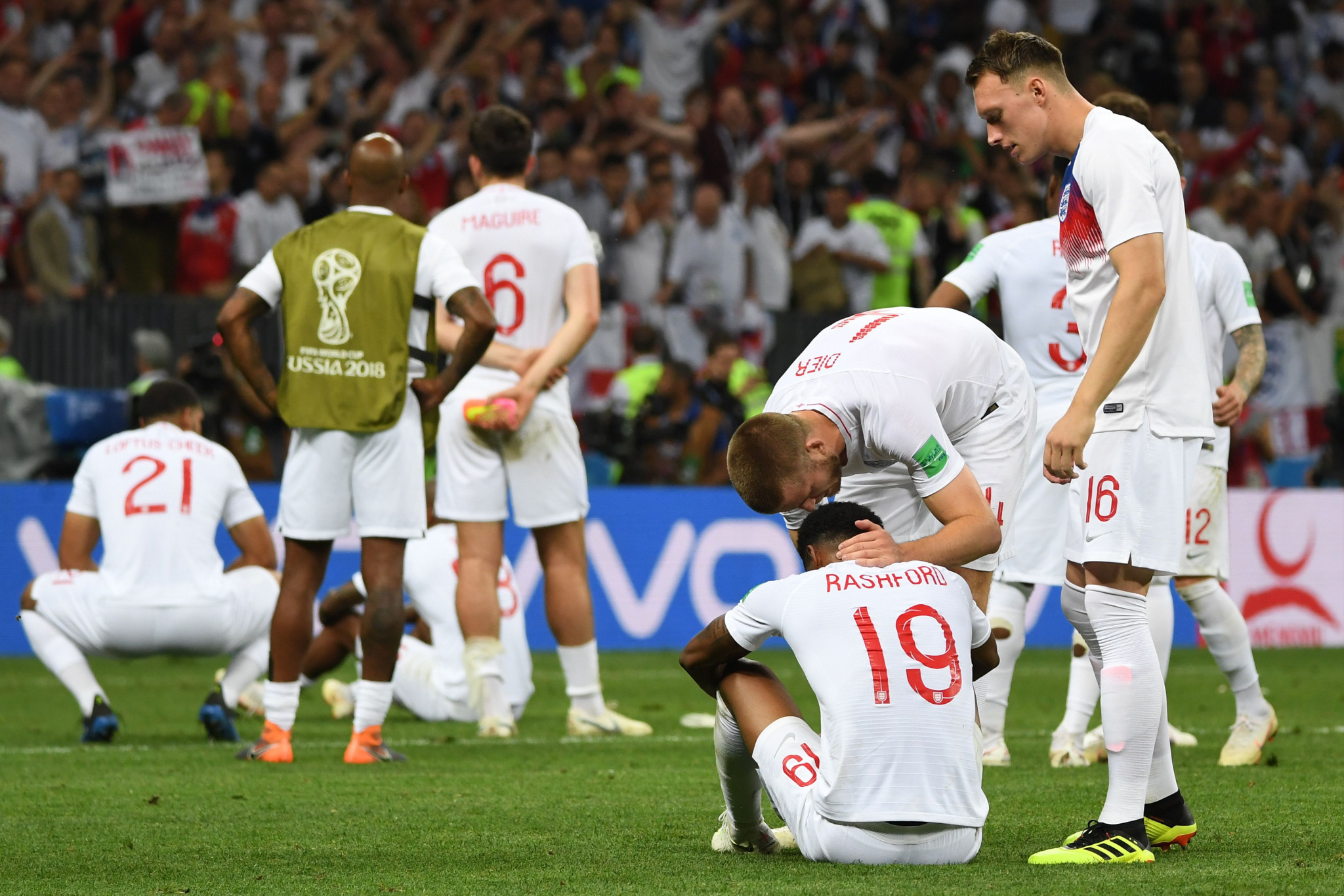 England players are distraught at the final whistle ©Getty Images