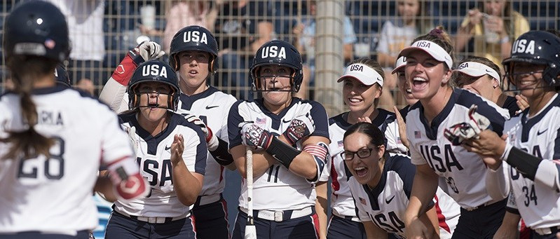 Nicolette Udria, star performer in the USA Blue's 18-0 win over Colombia, is hailed by her team-mates in Irvine, California ©USA Softball