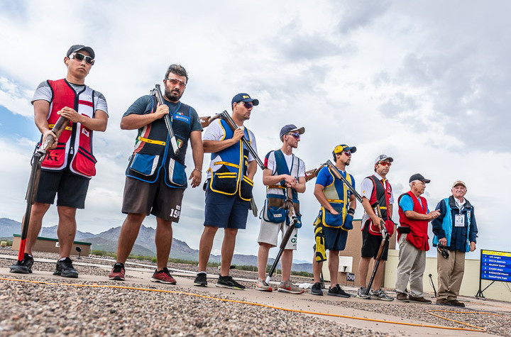 The field lines up before the men's skeet final at the ISSF World Cup in Tucson, Arizona ©ISSF