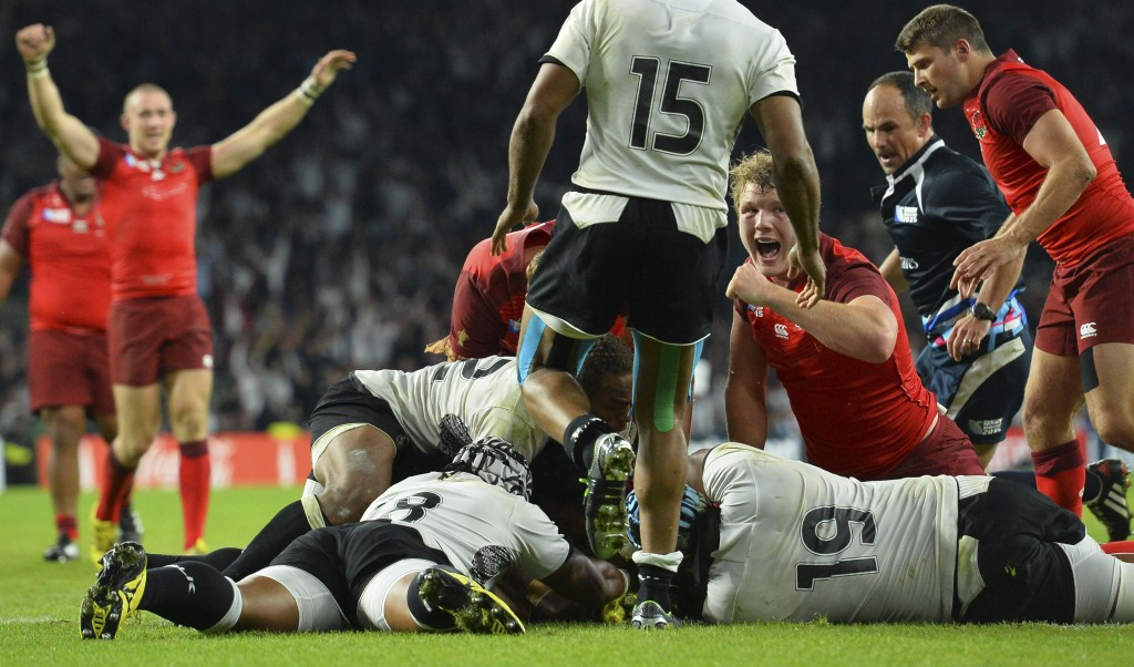 Billy Vunipola scores last gasp bonus point try as England beat Fiji in Rugby World Cup opener