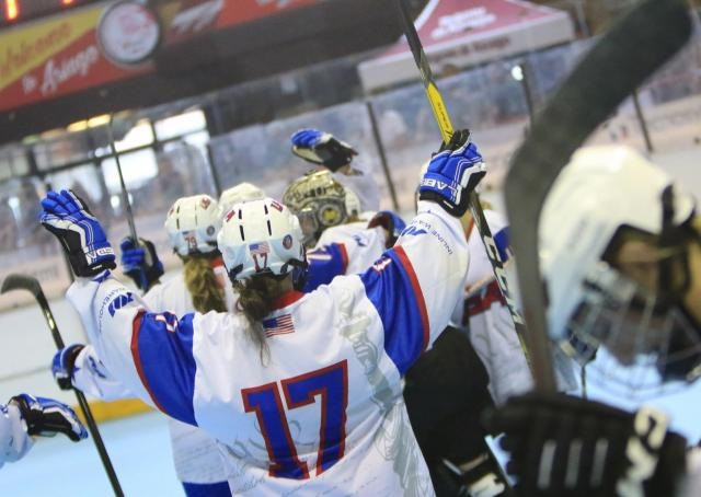 The United States beat New Zealand on penalty shots today to book their place in the women’s semi-finals at the Inline Hockey World Championships in Italy ©Roberta Strazzabosco and Max Pattis