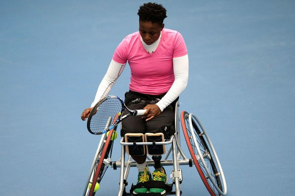 South Africa's Kgothatso Montjane retired ill from her quarter-final, with the score 1-3 in the first set ©Getty Images