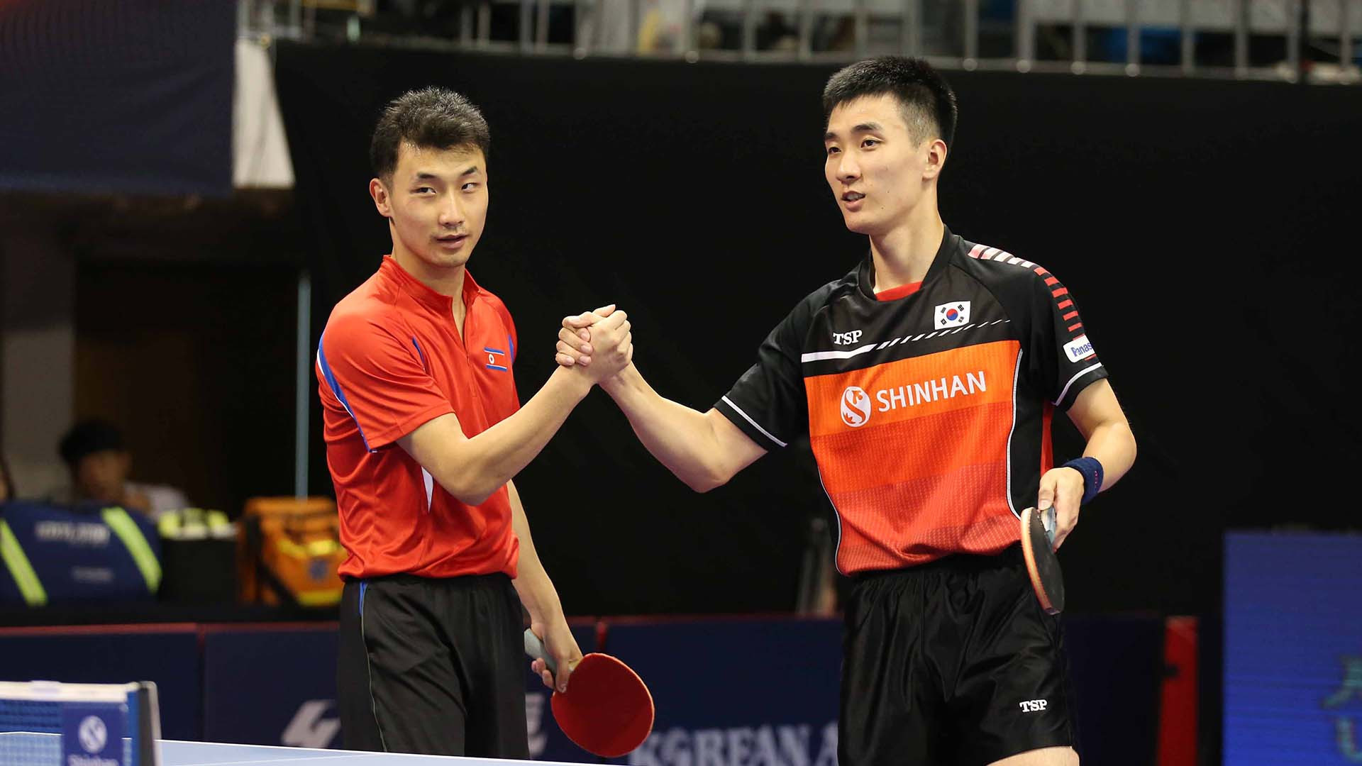  Lee Sangsu and Pak Sin Hyok made it to the semi-finals of the men's doubles, where they eventually lost in three games ©An Sungho