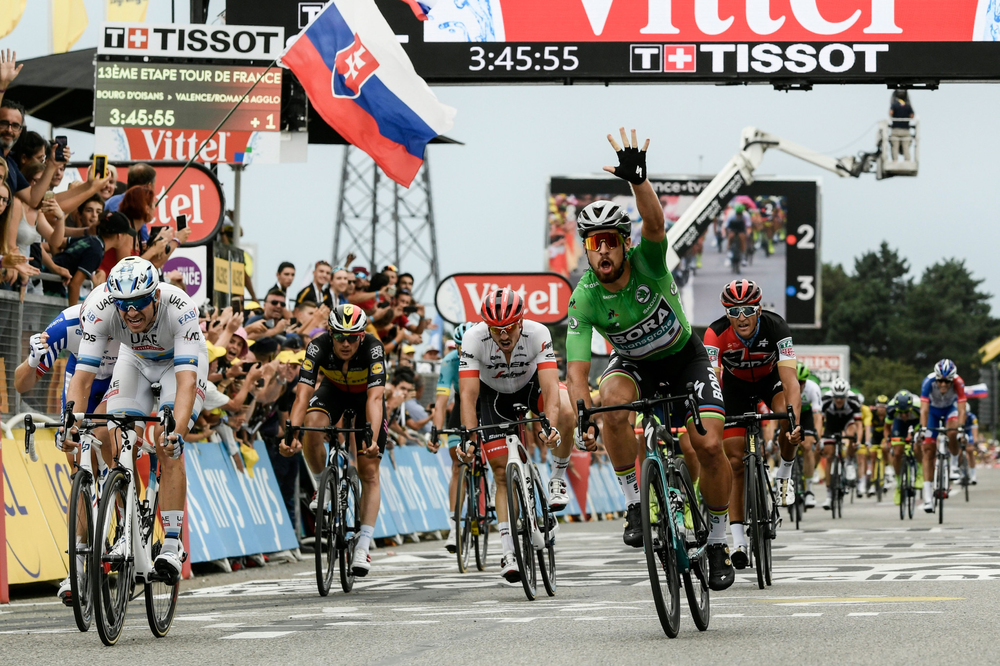 Sagan sprints to third Tour de France stage win as race director addresses fan incidents