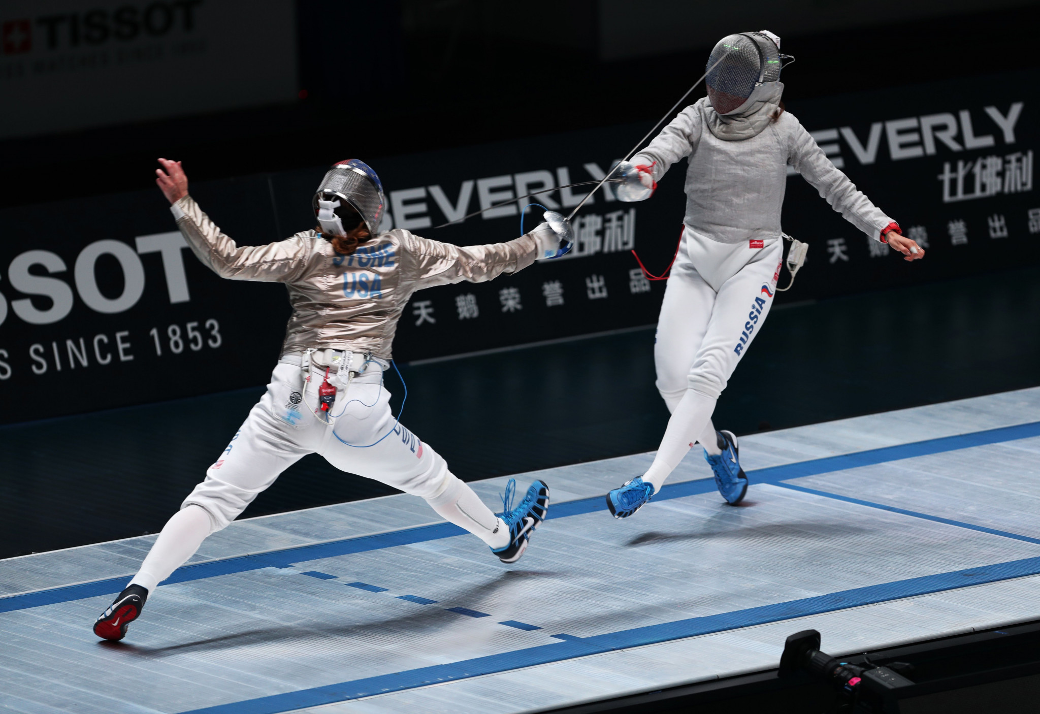 Sofia Pozdniakova, right, won the women's sabre gold medal ©Getty Images
