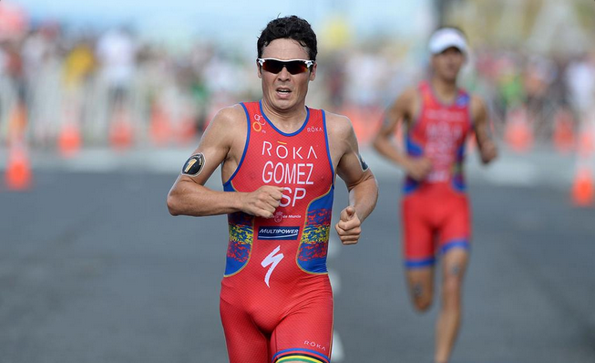 Spain's Javier Gómez sealed his fifth global crown with a second-place finish at the ITU World Triathlon Grand Final in Chicago ©ITU/Twitter