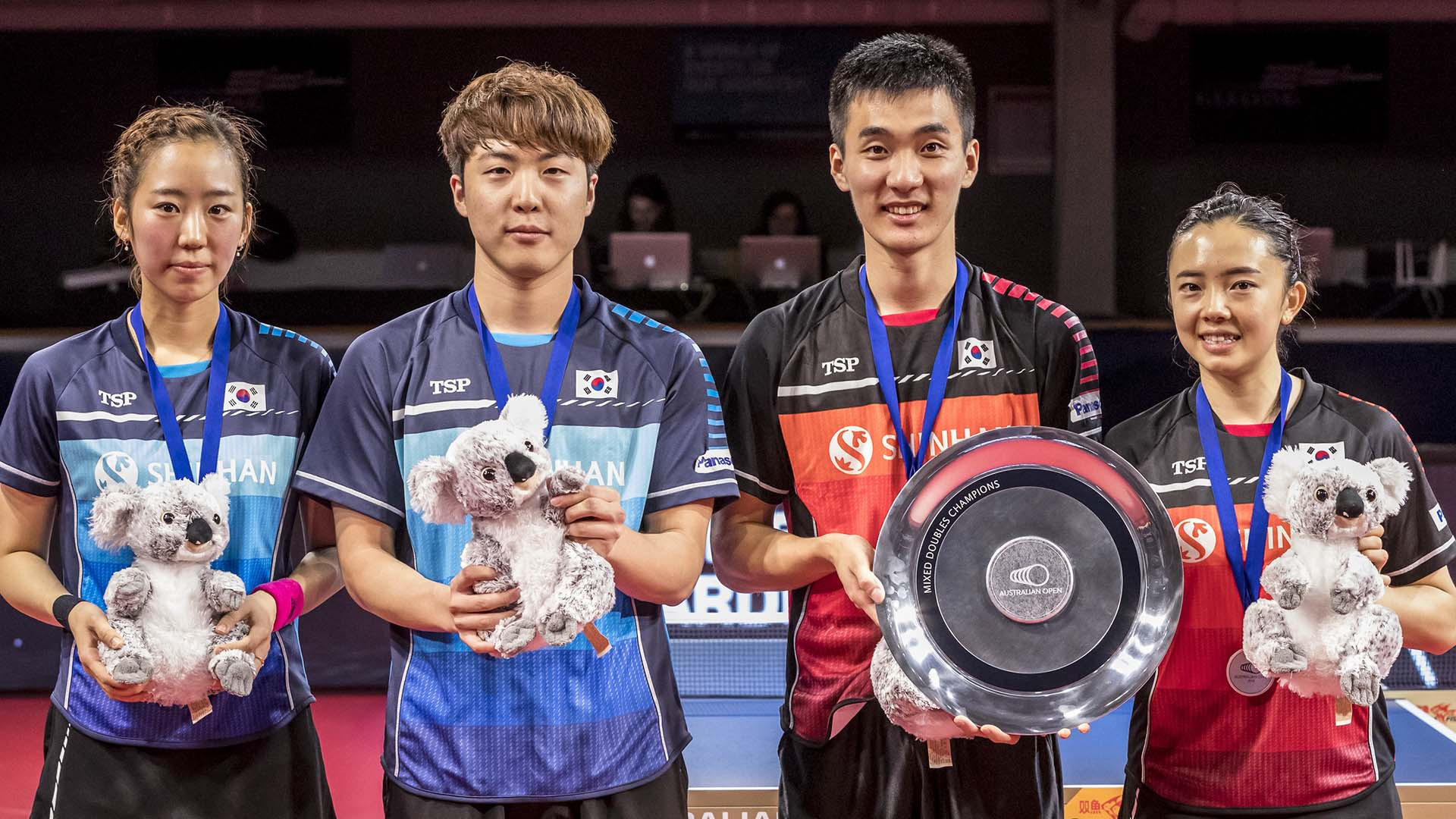 Top seeds Lee Sang-su and Jeon Ji-hee fought back from a game down to beat compatriots Lim Jong-hoon and Yang Hae-un to secure the mixed doubles title at the ITTF Australian Open ©ITTF/APAC Sport Media
