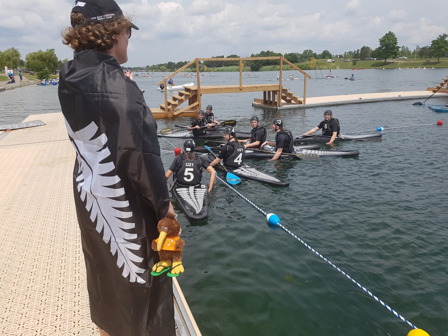 New Zealand's under-21 women take to the water on the opening day of the ICF Canoe Polo World Championships in Welland, Canada today ©ICF 