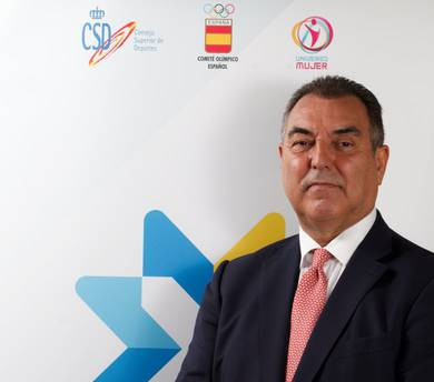 Frank Gonzalez has been re-elected Royal Spanish Ice Sports Federation President ©RFEDH