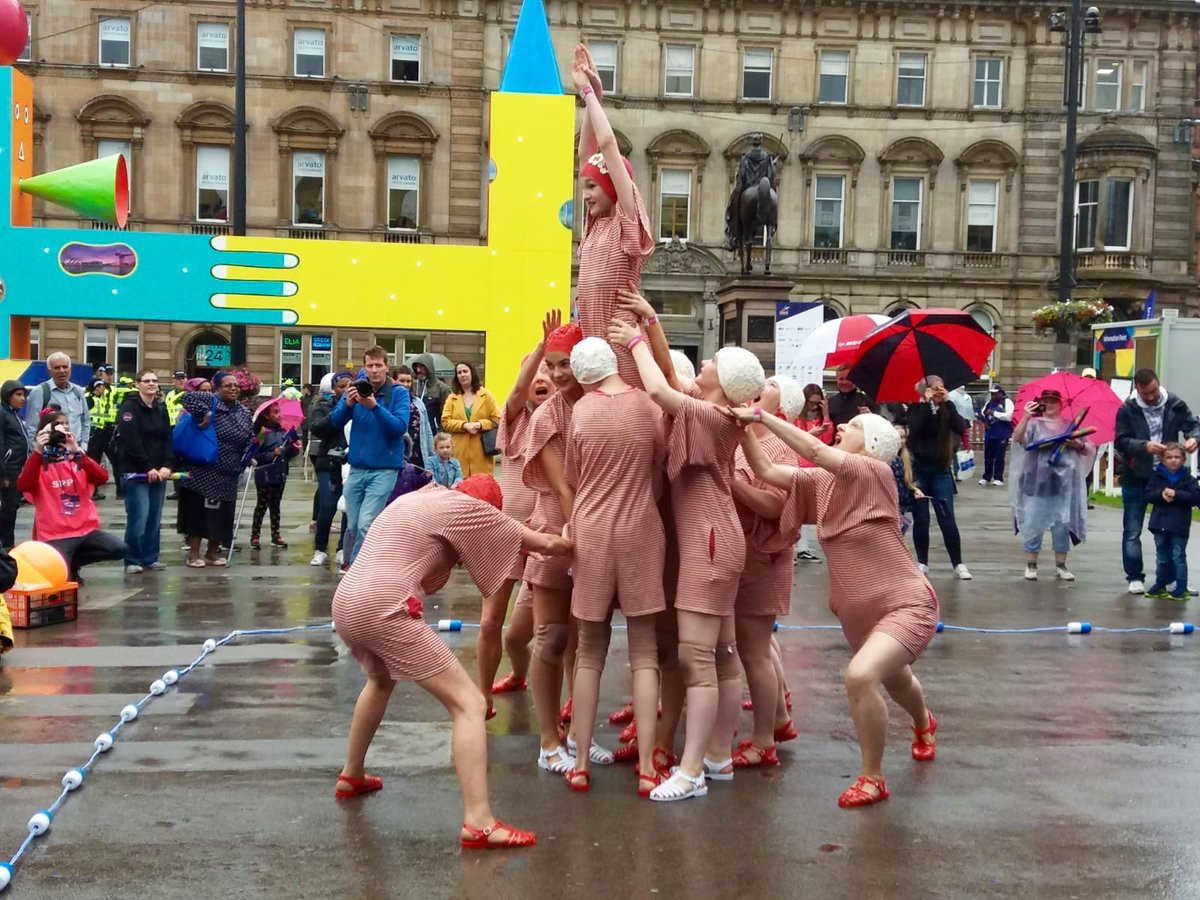 Performances from Bonnie's splash mob formed part of the Great Big Opening Party ©Festival 2018/Twitter