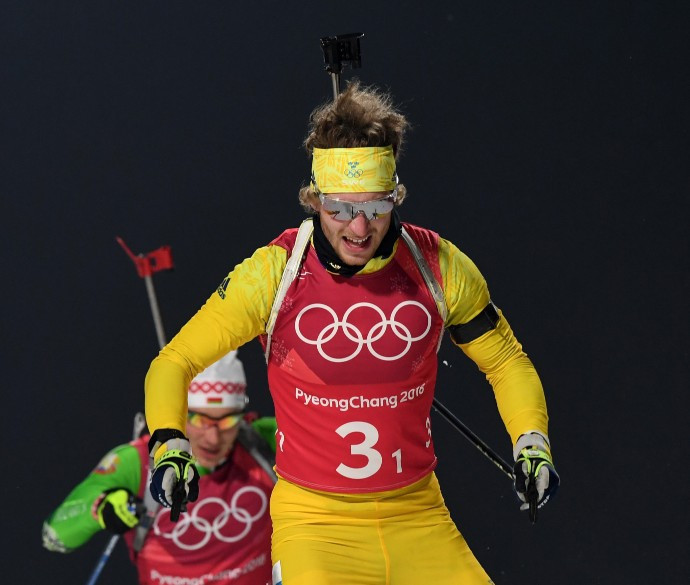 Olympic biathlon champion suffers freak injury as ski pole punctures leg