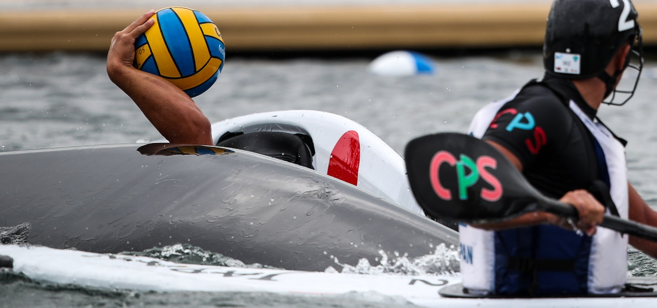 Action continued today at the ICF Canoe Polo World Championships in Welland in Canada ©ICF/Dezso Vekassy