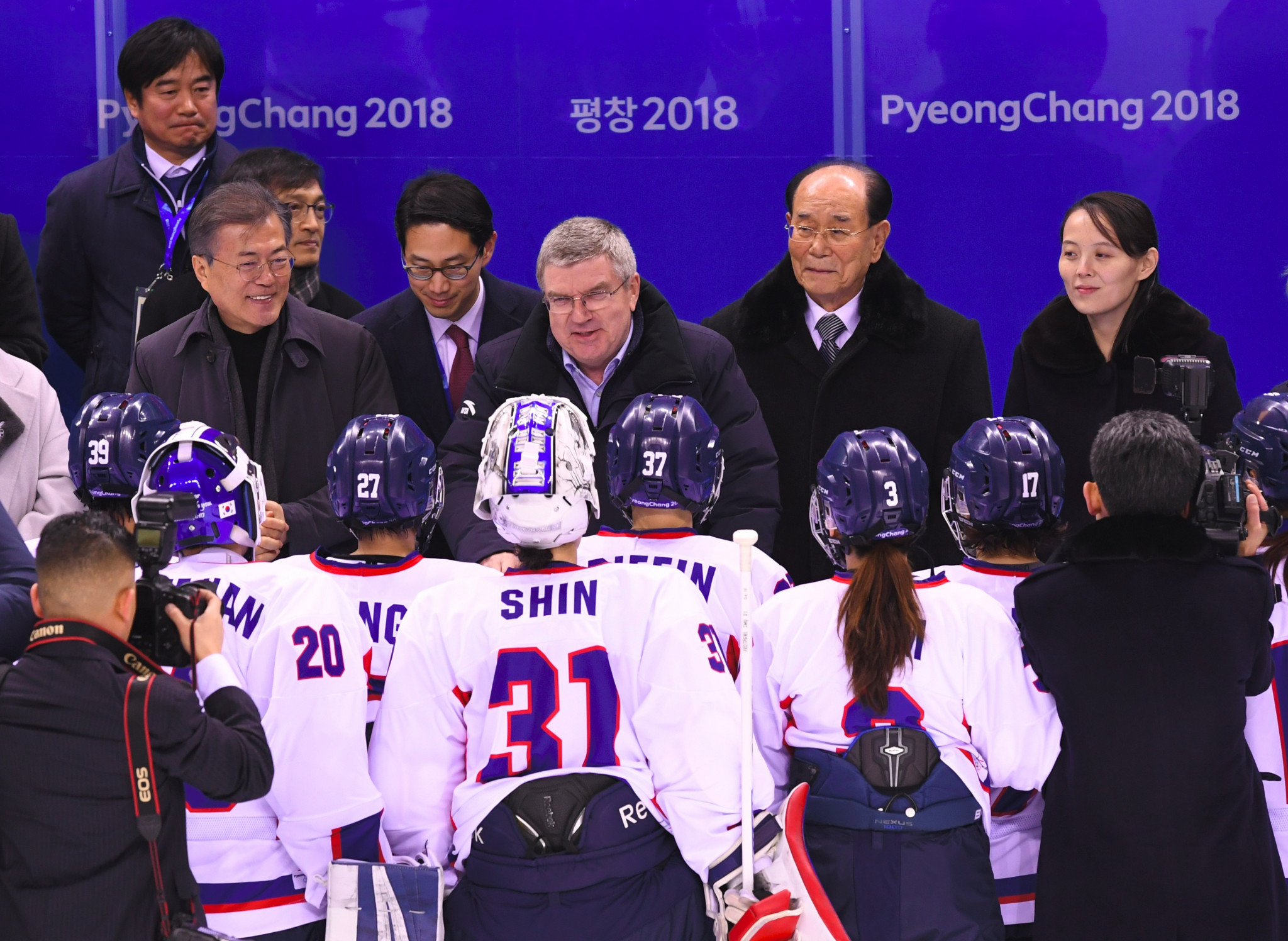 IOC President Thomas Bach addresses the unified Korean ice hockey team at Pyeongchang 2018