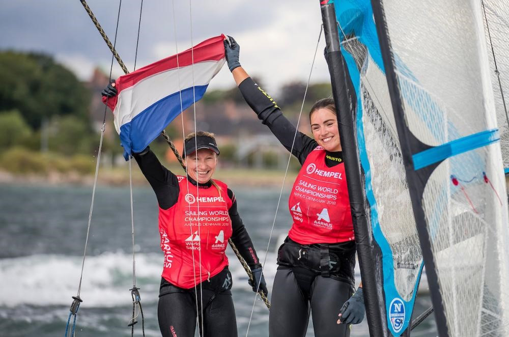 Annemiek Bekkering and Annette Deutz of The Netherlands snatched gold in a dramatic 49erFX medal race ©World Sailing
