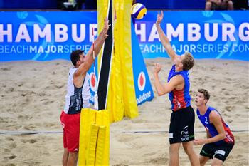 Norway's Anders Mol and Christian Sorum earn victory in their opening pool match at the FIVB Beach Volleyball World Tour finals today ©FIVB