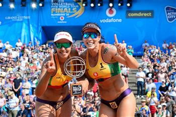 Brazil’s Agatha and Duda hit the jackpot in women’s FIVB Beach Volleyball World Tour Finals