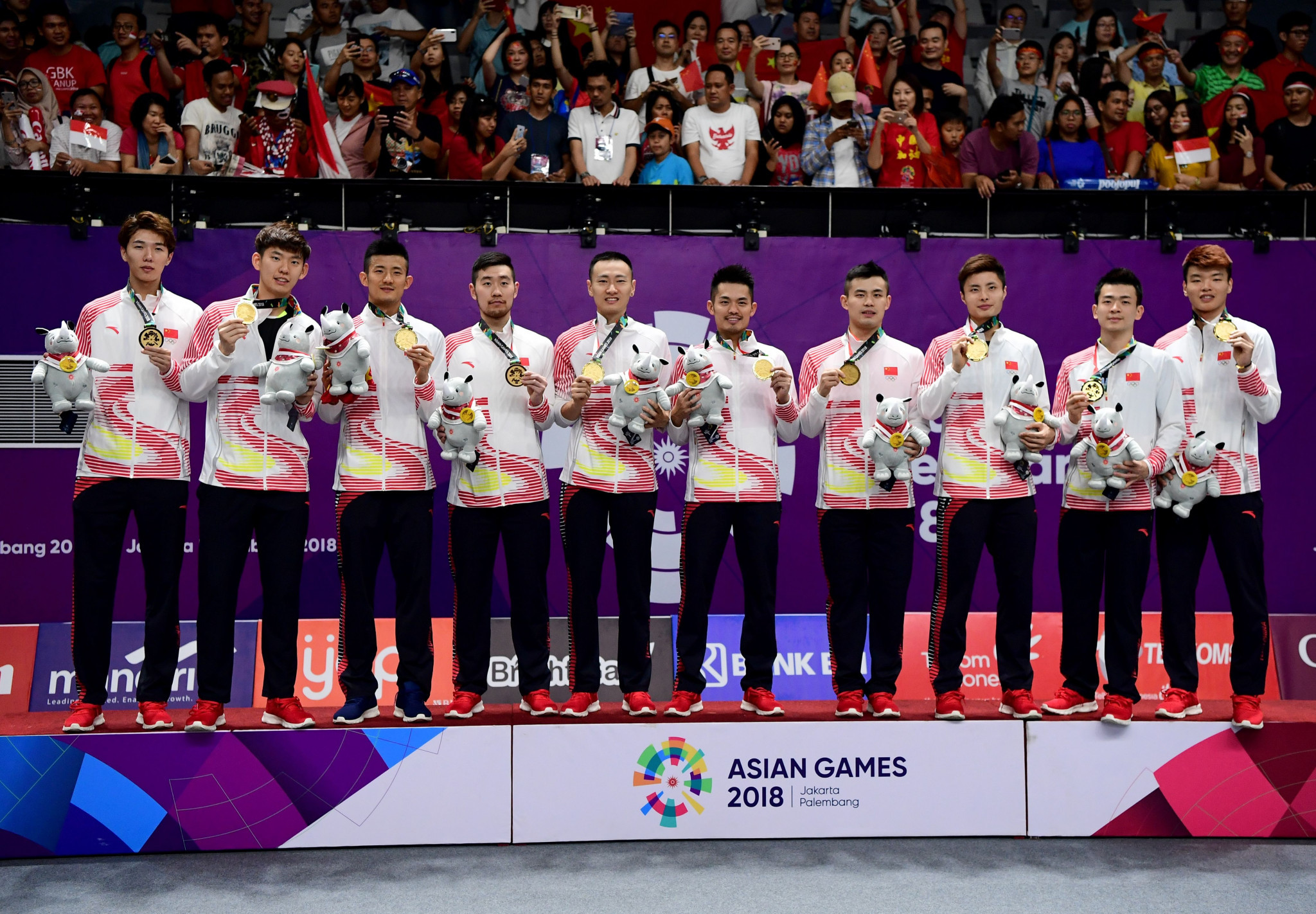 China re-gained their Asian Games men's team badminton title after beating hosts Indonesia 3-1 this evening in a five-hour epic encounter ©Getty Images