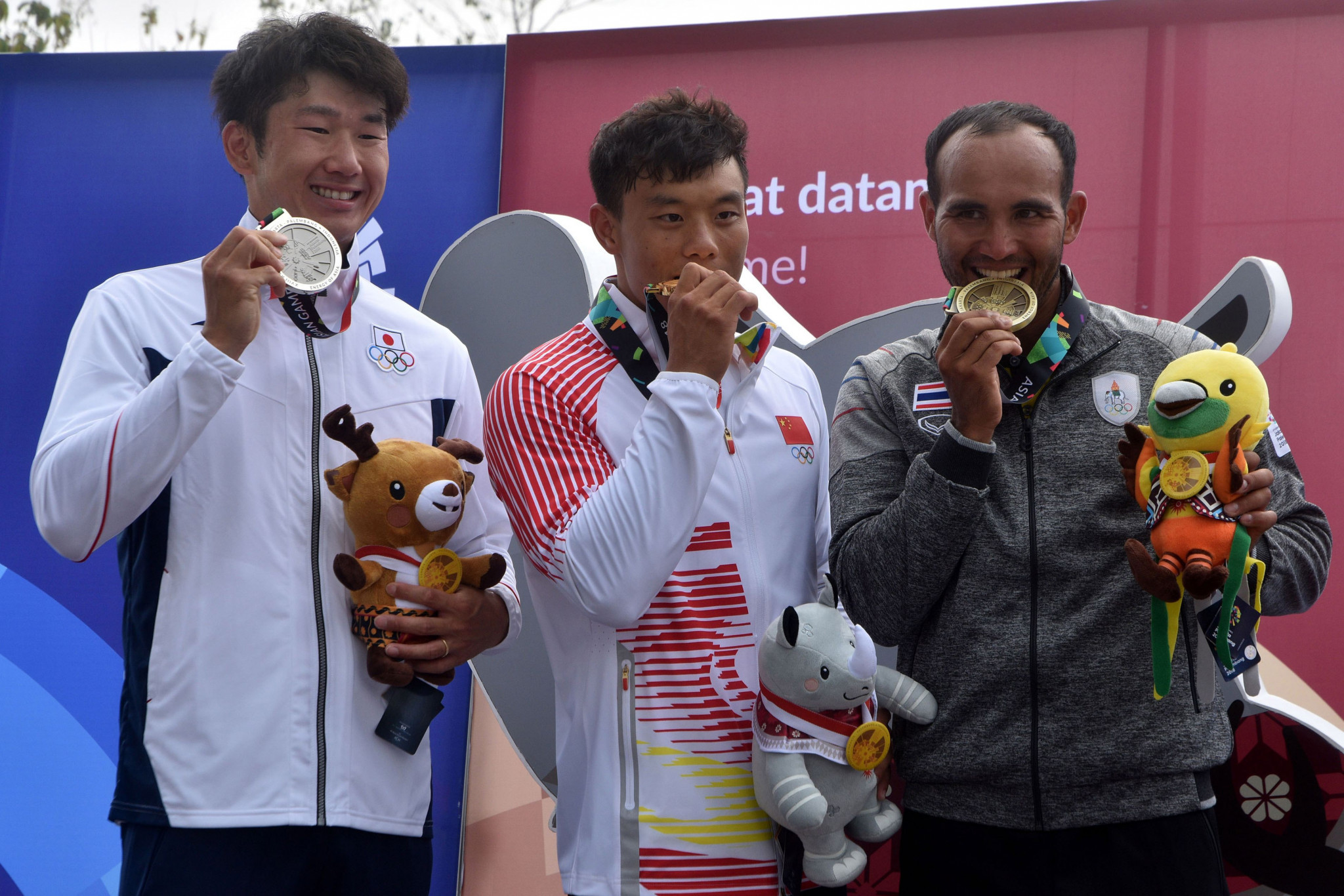 China won both golds on offer today in the canoe/kayak slalom. Xin Quan won the men's single kayak event ©Getty Images